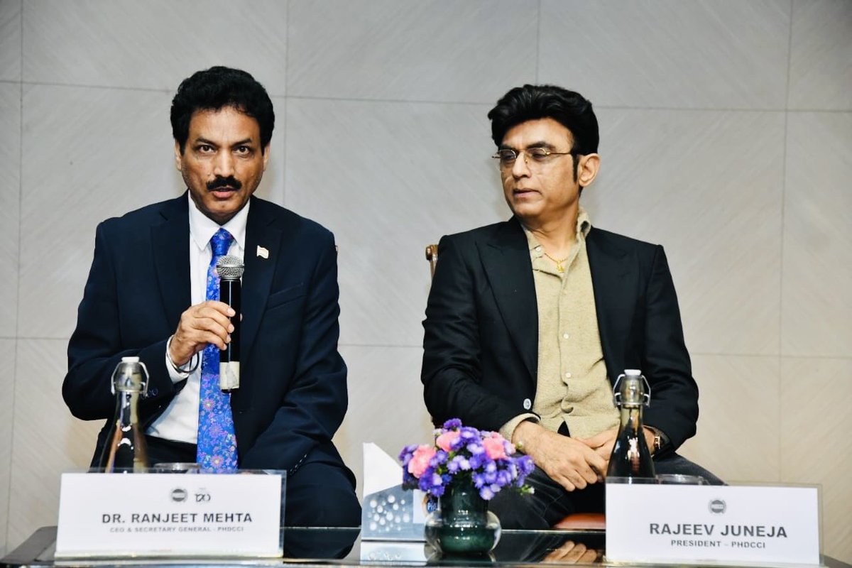 ranjeetmehta's tweet image. PHDCCI welcomes Mr Rajeev Juneja Vice Chairman and Managing Director of Mankind Pharma as President for 2025–26. We remain committed to creating value for our members and driving India’s progress through innovation, collaboration, and growth 
#PHDCCI #Leadership #TrustedPartner…