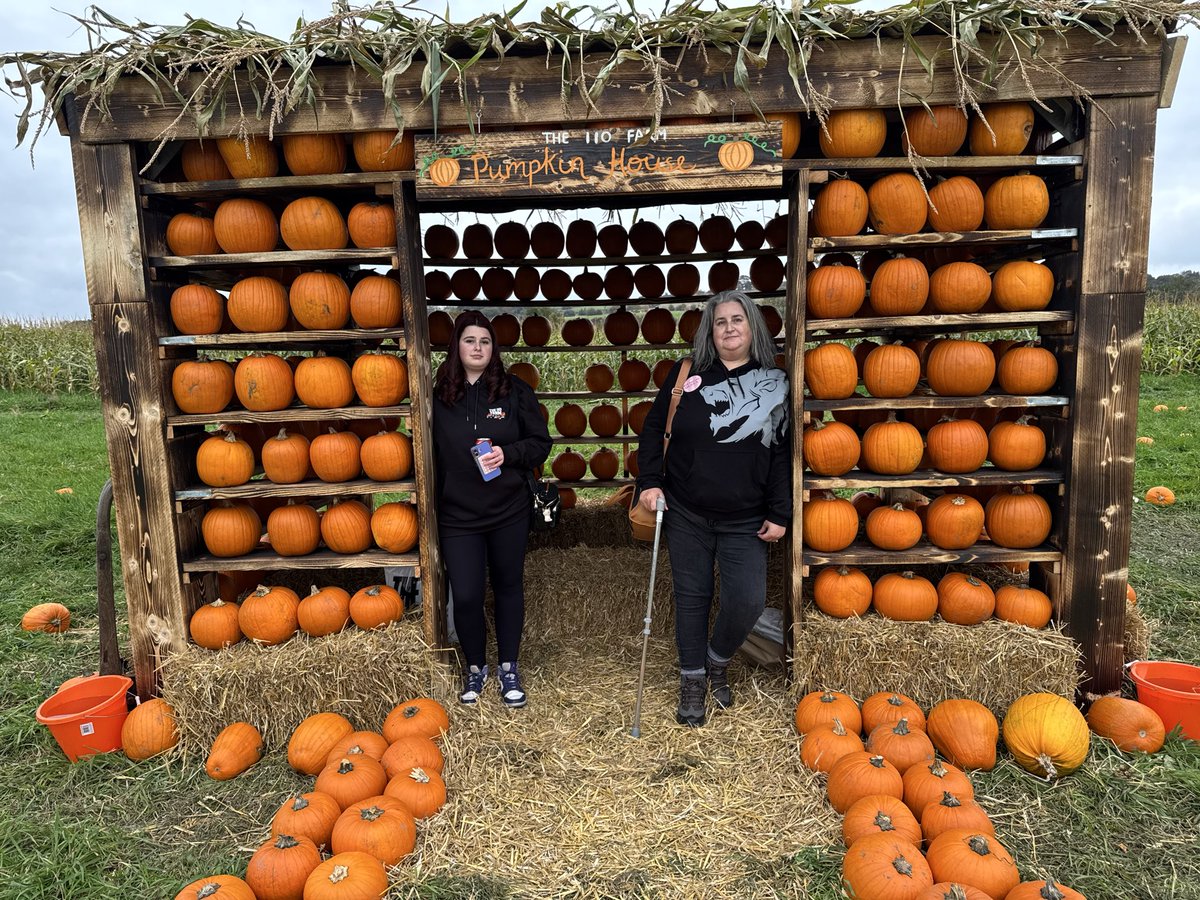 Robtankwight08's tweet photo. @Syndicate @The110Farm It was an awesome day you have done all the viewer’sand supporters proud we look forward to next year. https://t.co/HyFgPlkgzR
