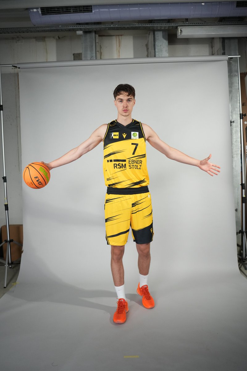 😮‍💨🫱🏼‍🫲🏾 | 21 Punkte aufgelegt und den 20. Geburtstag auf die Agenda gepackt: Klingt nach einem idealen Wochenstart für Marko Masic - der heute seinen Ehrentag begeht. 𝗛𝗮𝗽𝗽𝘆 𝗕𝗶𝗿𝘁𝗵𝗱𝗮𝘆!   

#turbofürtalente