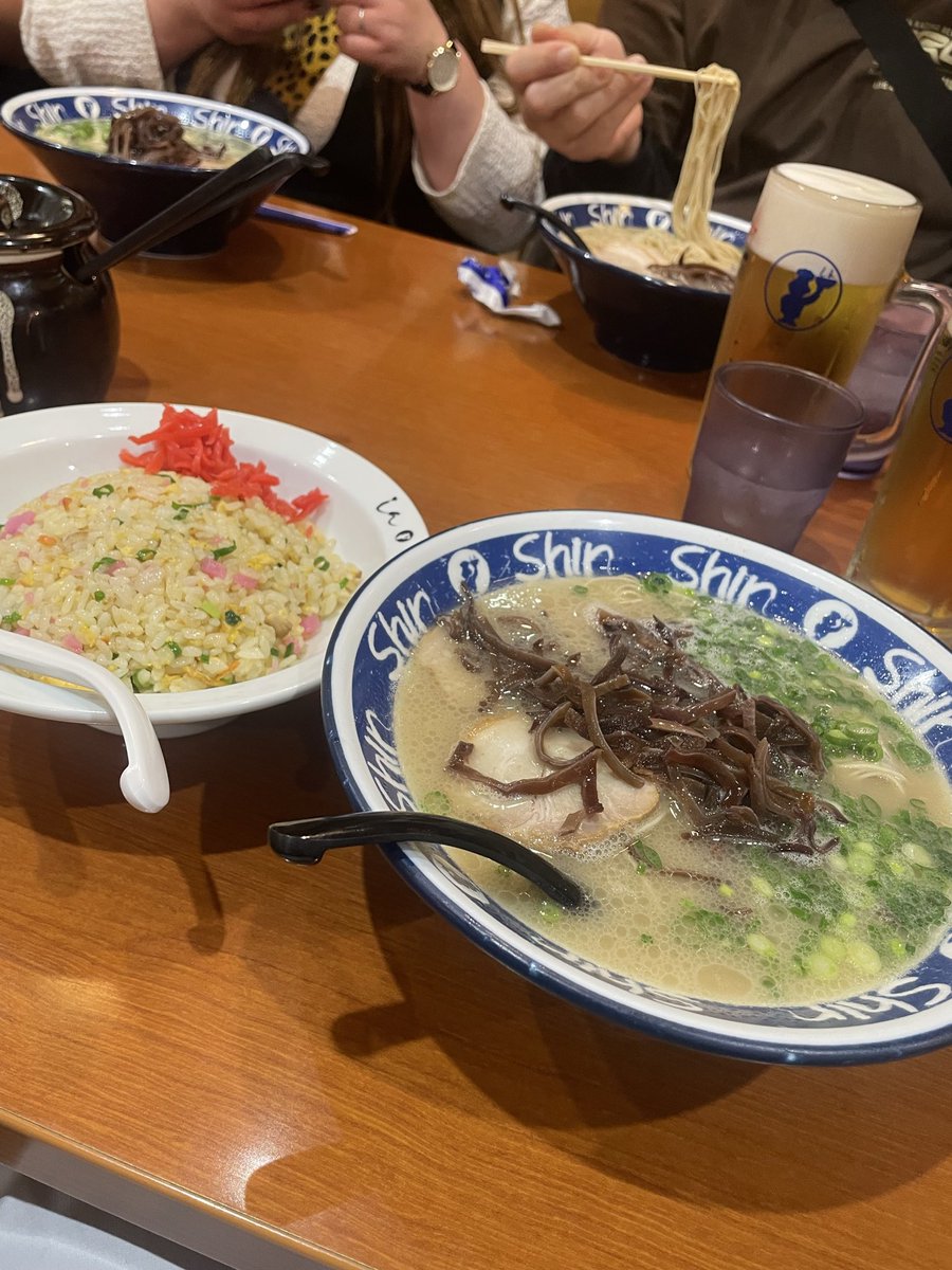 fatNaochan's tweet photo. Hotspotで前泊した小倉いい街だったな〜
なに食っても旨かった https://t.co/iUPID6ShjU