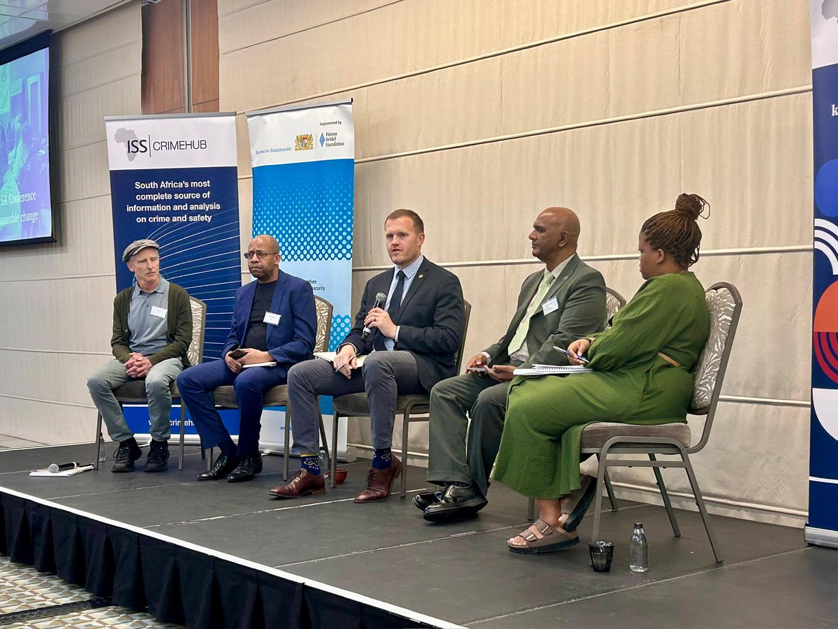 HannsSeidelSA's tweet photo. “We need to take bold decisions. The moment to reset policing has arrived.”
Police Minister @Prof_Cachalia at @issafrica #EvidenceBasedPolicing Conference
Great speakers and frank debates on urgent, practical, evidence-based reforms. Real change starts with real evidence. 🇿🇦 ⚖️ https://t.co/FLMFBlWRtL