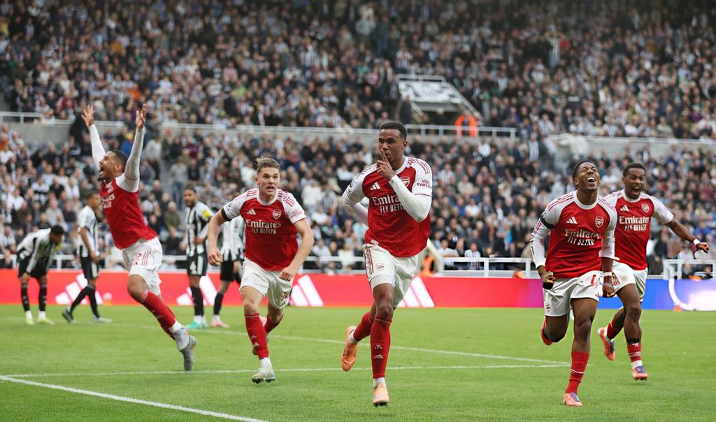 Who will stop <a href="/Arsenal/">Arsenal</a> from winning the <a href="/premierleague/">Premier League</a> title this season?. They're the best assembled squad in England, with huge depth with quality. ✍️📌