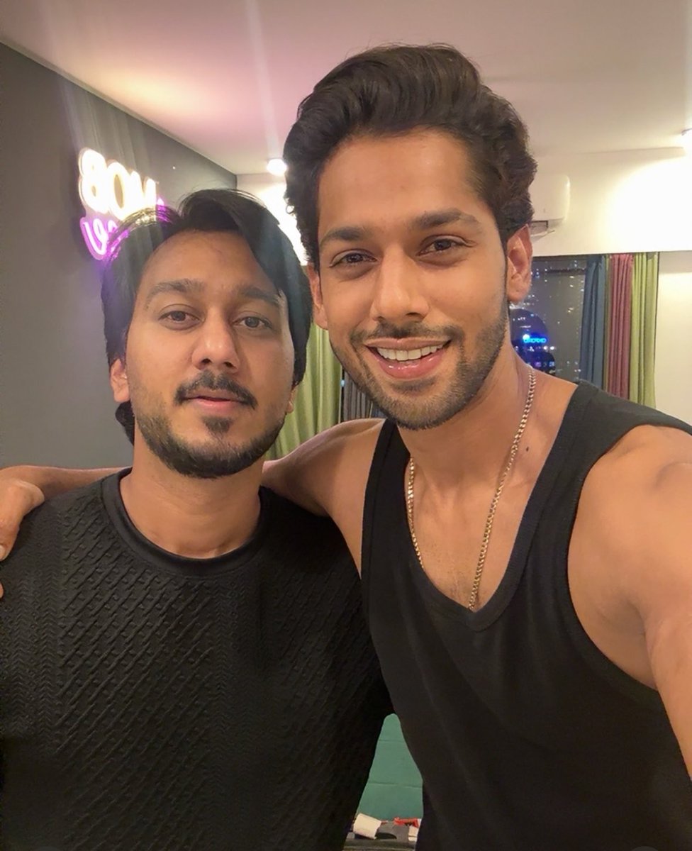 MrSuffuHun's tweet photo. Dear Baseer Squad…

The entire team of Basir is in talks with the makers. If we keep giving the Love, Basir will be back soon.

#BaseerAli 

BB BE FAIR WITH BASEER https://t.co/VpJJvLagDH
