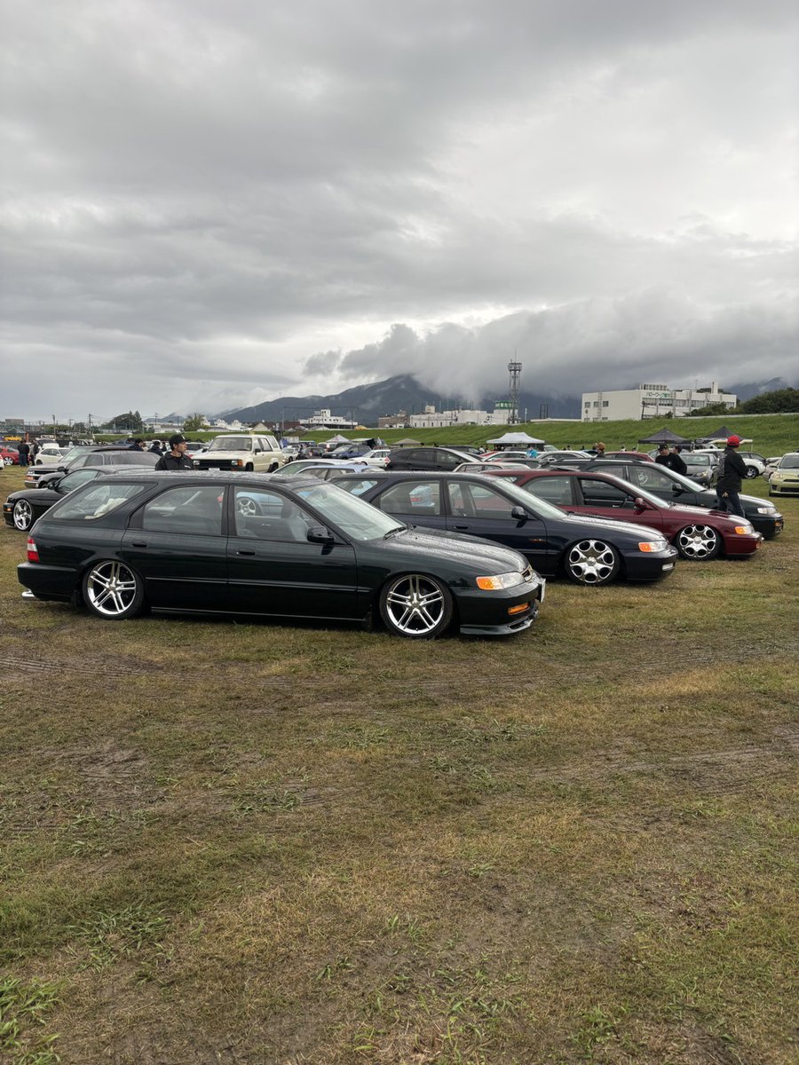 HideyukiC's tweet image. CEC169履き2台のCE1はアツい🔥🔥

#hotspotmeeting
#450motoring
#USDM
#CEC169
#CE1
#アコードワゴン
#accordwagon
#九州
#福岡
#OLDHONDA
#OLDskool
#ニューストリートスタイル
#NEWSTREETSTYLE
#90s
#LOWRIDER
#ローライダー