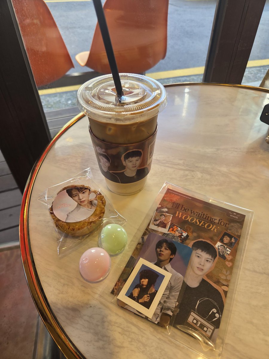 꽃보라 tweet media