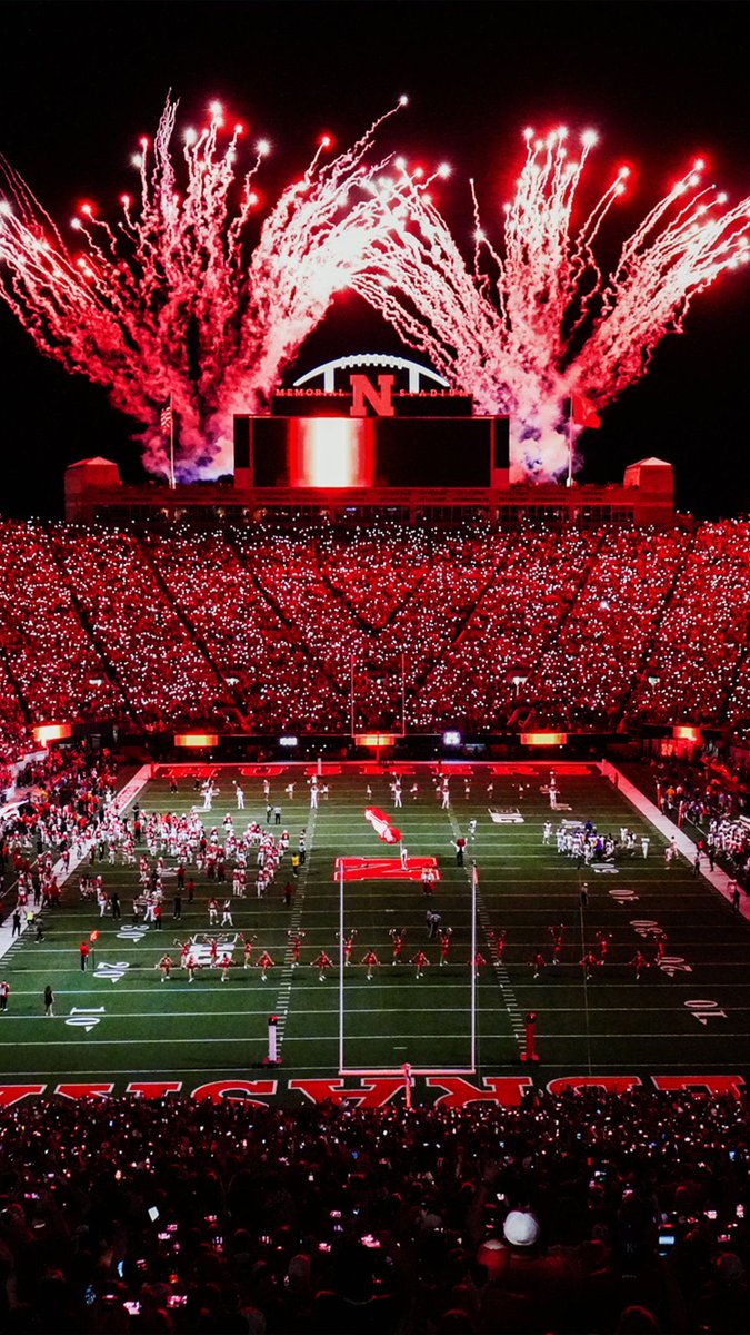 I’ve been waiting for this weekend for a long time🙂‍↕️ Nebraska fans I’m in Lincoln this weekend!!!!! #GBR