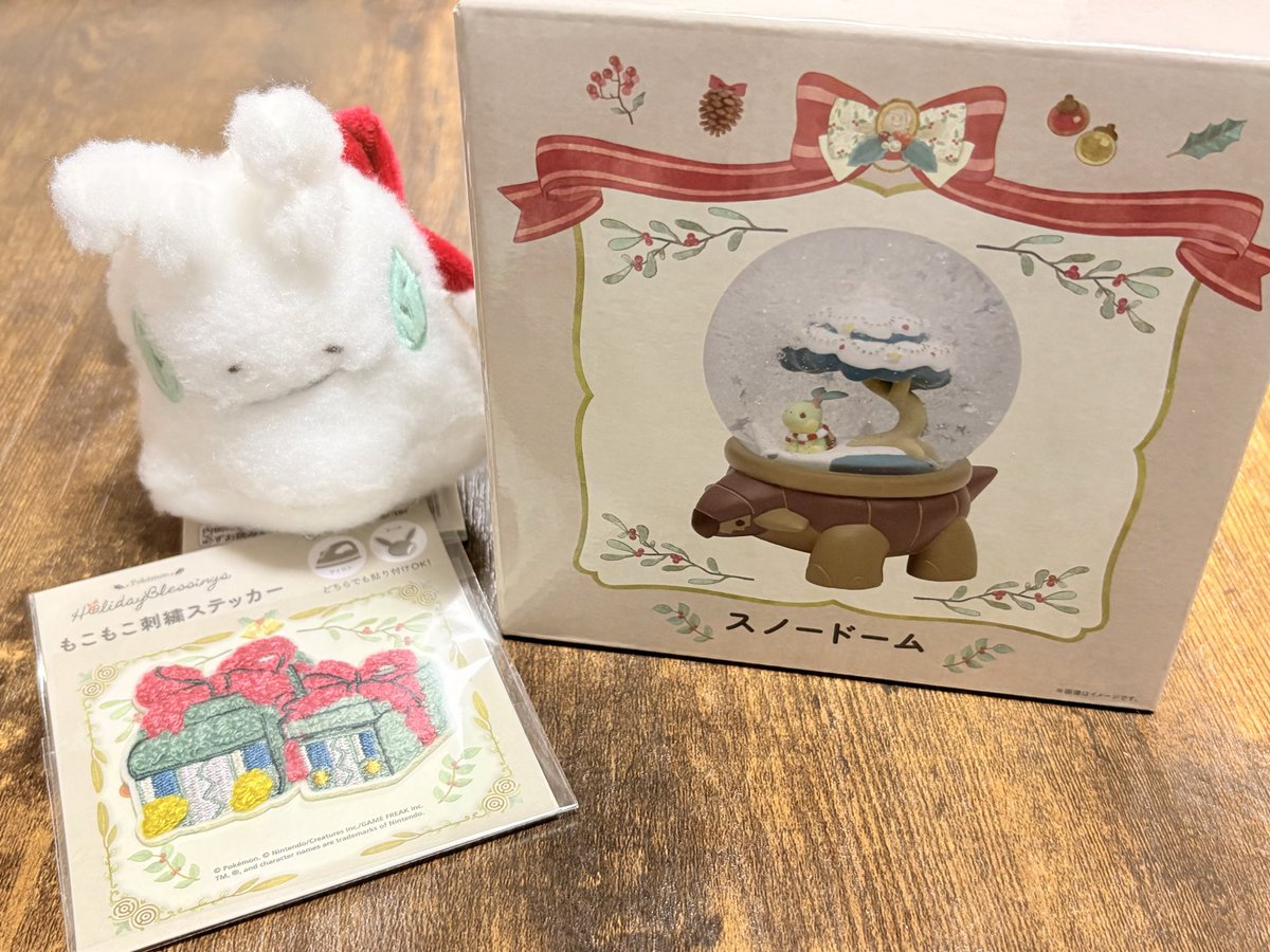 スノードーム Pokémon Holiday Blessings クリスマスをテーマにした