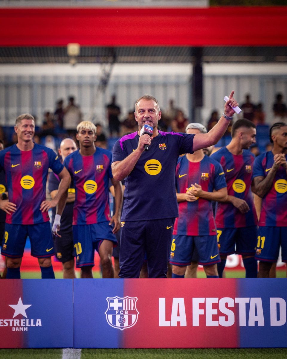 Cule_barca1's tweet image. 🛑⚠️|
- حسنا الآن بعد هزيمة الكلاسيكو المنطقية'
- الآن يجب مراجعة سلسلة الفريق وخصوصا الكادر البدني و الطبي وعودة المصابين ولنعود لسكة الا هزيمة وان يري الفريق بأنه قادر للفوز علي اي فريق، الطريق لازال طويل جداً الآن لنغير النتائج ولنعود لنكتسح الجميع،
دائما و ابدا برشلونة.🔵🔴