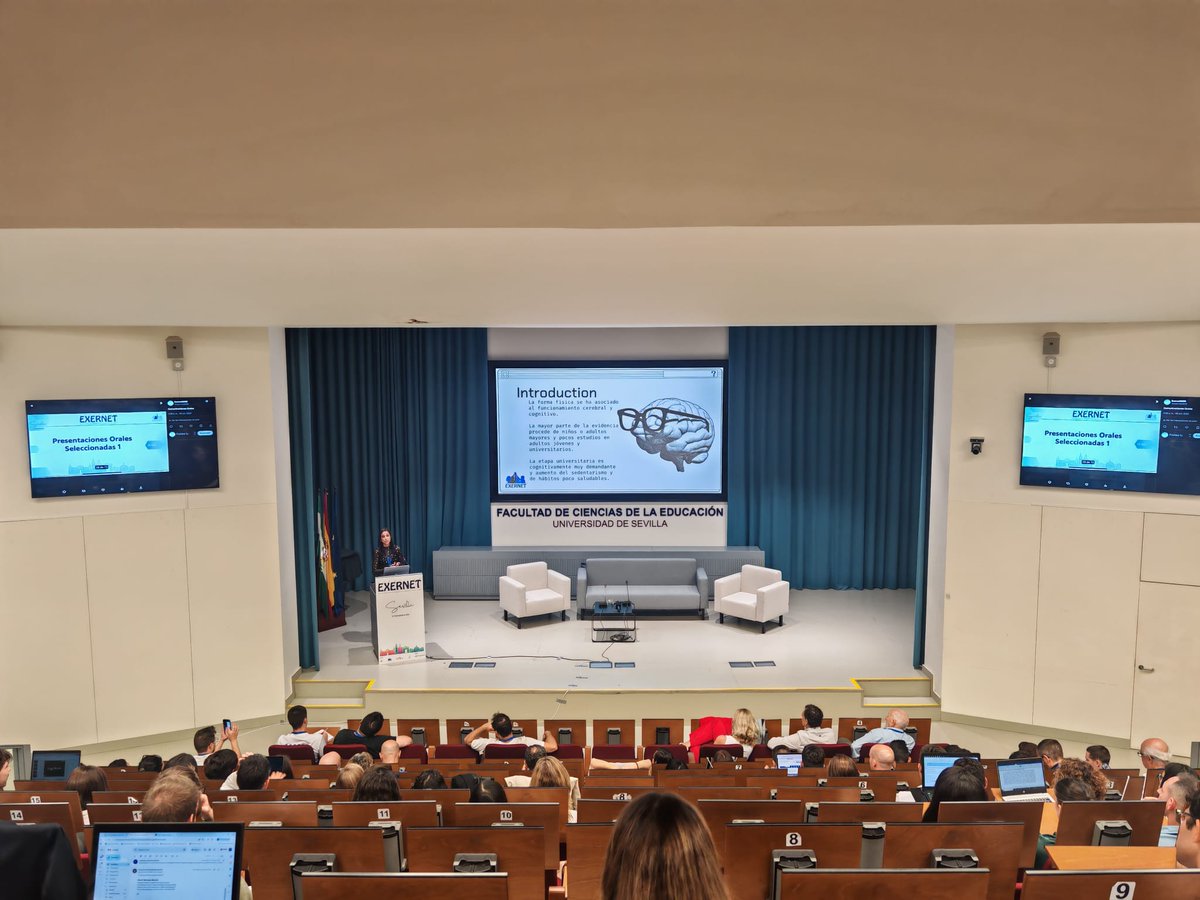 CESS_UCLM's tweet photo. El fin de semana pasado, el Cess estuvo en Sevilla en el IX Simposio Exernet @exernet2025  sobre "Salud y bienestar a través del ejercicio". Investigadores presentaron estudios y proyectos del Centro de Estudios Sociosanitarios.
https://t.co/Inou5wtsRt
#Exernet2025 https://t.co/g6Qy2OIf9k