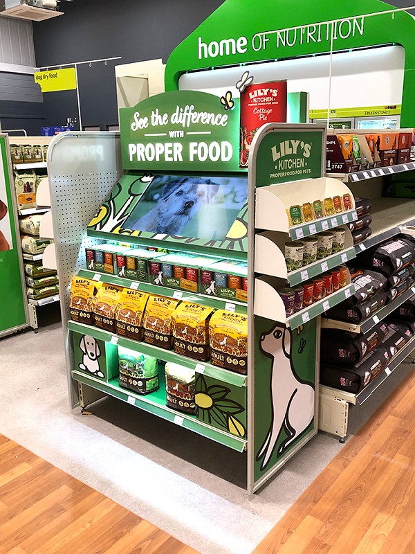 threepointpos's tweet image. 📣 Creating standout gondola end displays can be the in-store activation you need to get your brand noticed by passing shoppers.

👉 That's how we helped Lily's Kitchen in @PetsatHome stores.

Talk to the experts -
📩 info@threepd.co.uk
📱 +44(0) 1530 839777

#RetailDisplay