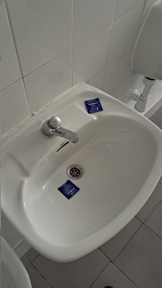 La gente se lo pasa bien en la uni