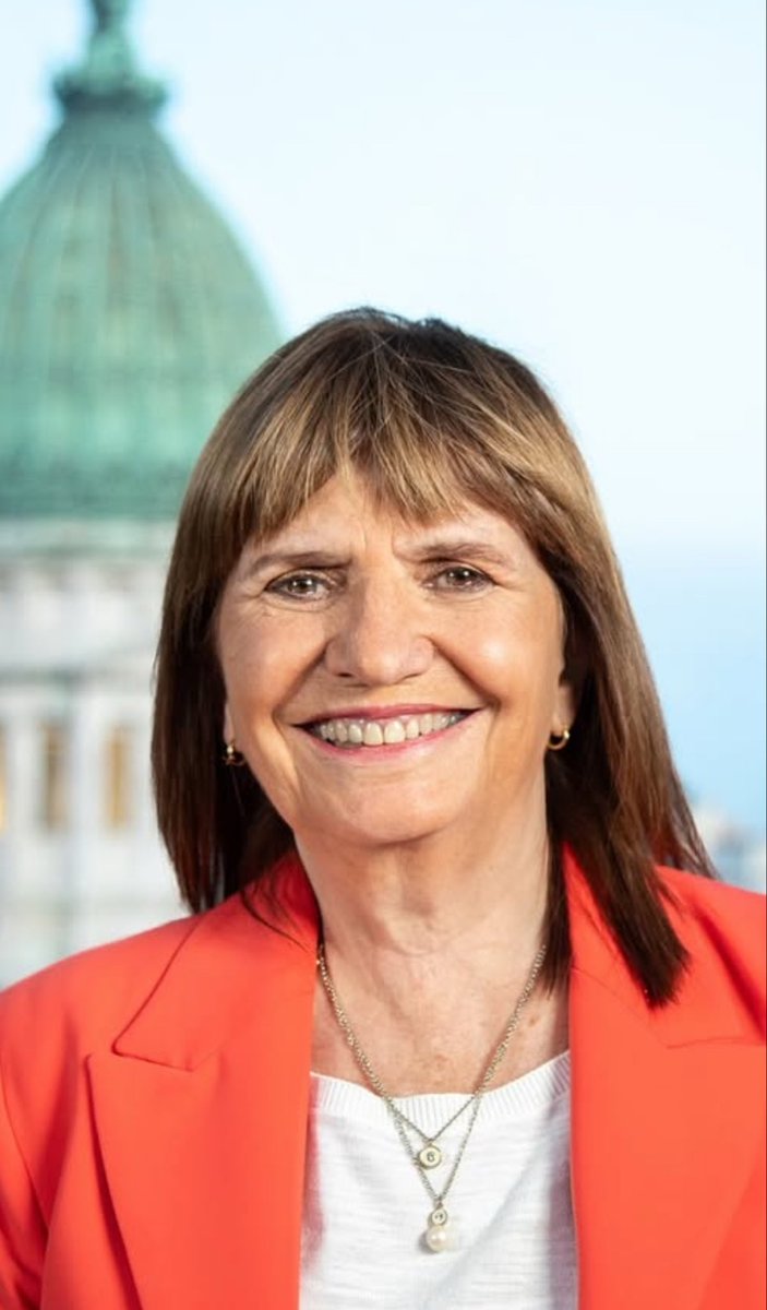 Te mando esta BullriChad para que tengas un gran lunes