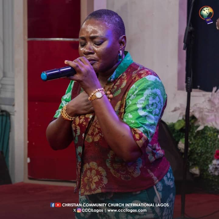 CCCILagos's tweet image. No good thing has God withheld from us at #CCCILagos.

We cannot repay Him but we will try. We will dance🕺💃, lift up holy hands 🙌🙌, shout His praise at the top of our voices.🗣️🗣️

Guess what? He pours out more blessing us.

#CCCILagos #Thanksgiving #Sundayservice