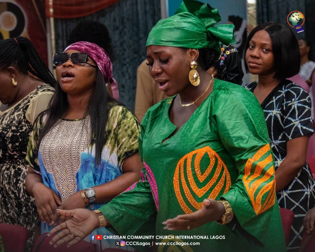 CCCILagos's tweet image. No good thing has God withheld from us at #CCCILagos.

We cannot repay Him but we will try. We will dance🕺💃, lift up holy hands 🙌🙌, shout His praise at the top of our voices.🗣️🗣️

Guess what? He pours out more blessing us.

#CCCILagos #Thanksgiving #Sundayservice