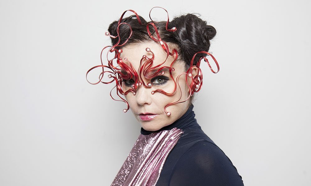 ROSALÍA’s new single ‘Berghain’ features Björk and Yves Tumor.