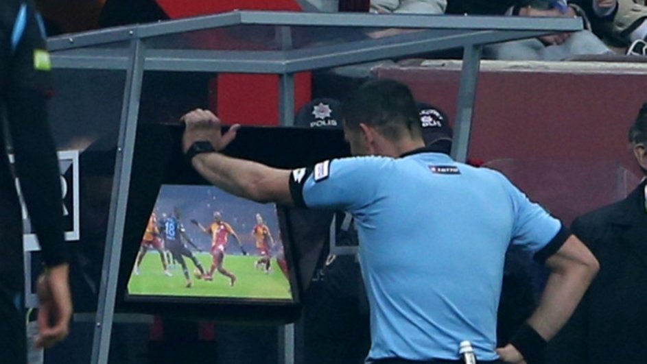 Utanmazlık ve karaktersizlik tek bir tweette toplansa, o tweet bu olurdu.