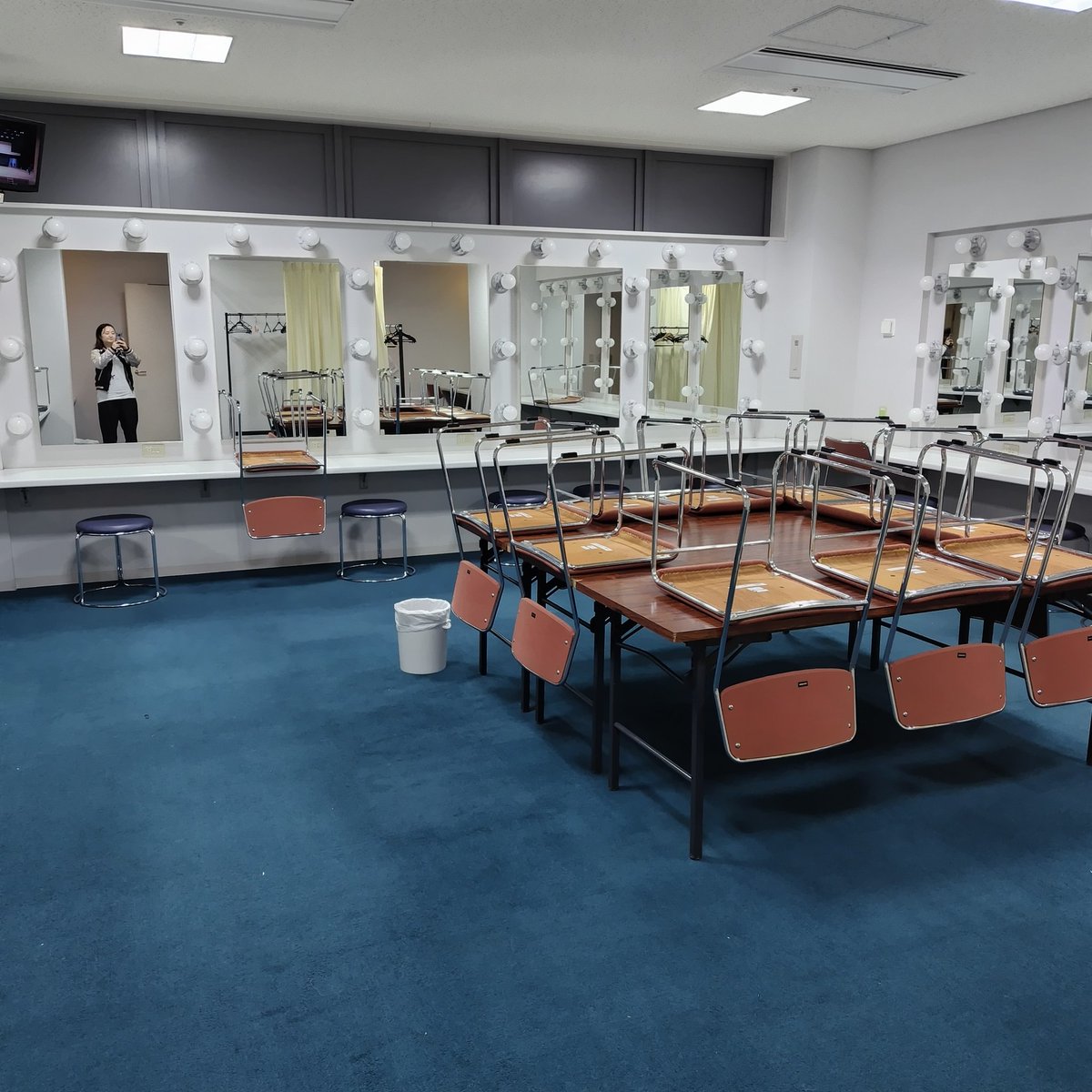 昨日、真夏の夜の夢が終演しました。夢のような三週間でした。今は夢から醒めたみたいに虚無感に襲われています。もうみんなと会って稽古できないんだなって。仕事と家との往復だけになります。いつもの日常に戻ります。寂しい。
#真夏の夜の夢 #多田淳之介
