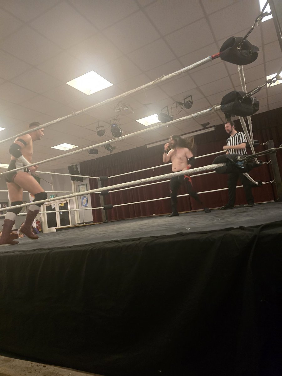 Myles Smith tweet media