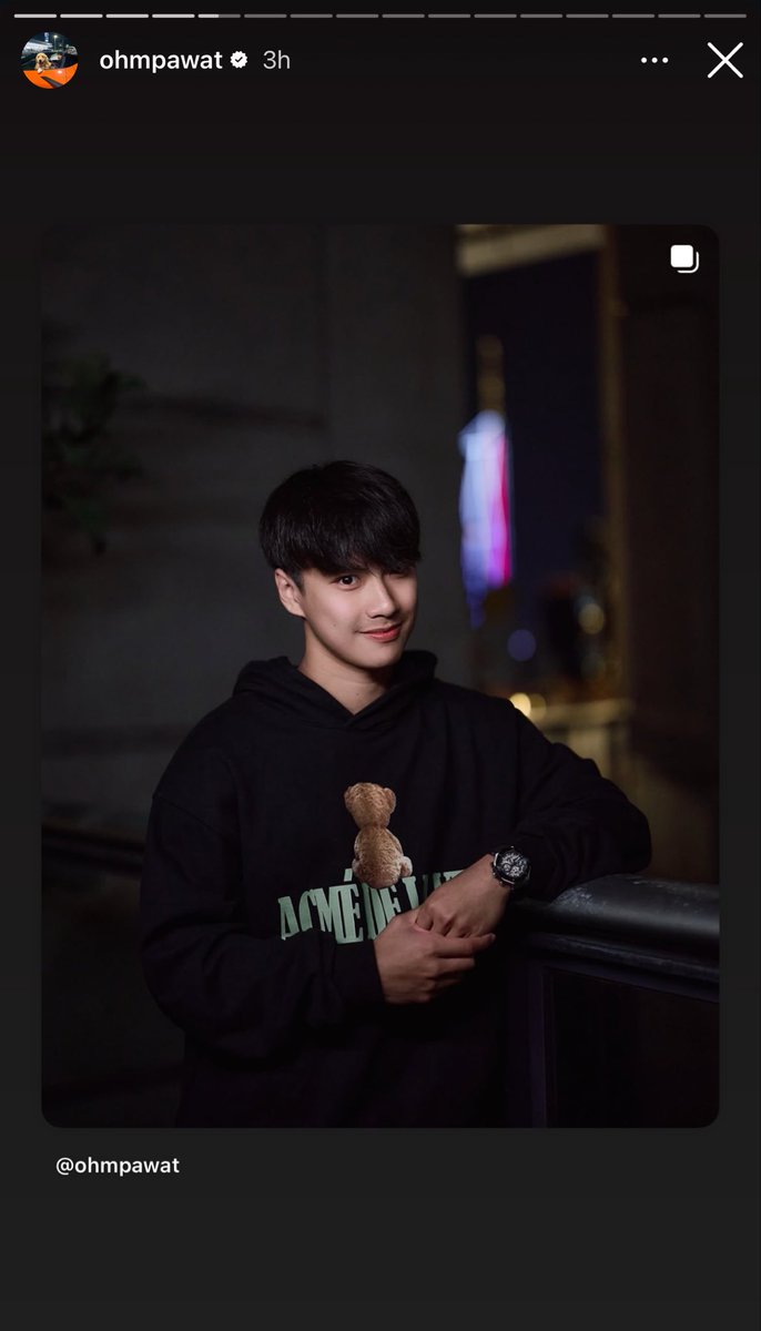 Ohmpawat_Family's tweet photo. ✨27.10.2025✨
 IGS: Ohmpawat Update

🏍️😎

#MalaysianGP #LCR #SC35 #MotoGP #Tissot #TRace #TissotThailand
#ohmpawat #ยิ้ม5พันของโอมภวัต https://t.co/2gLB83ZK1T