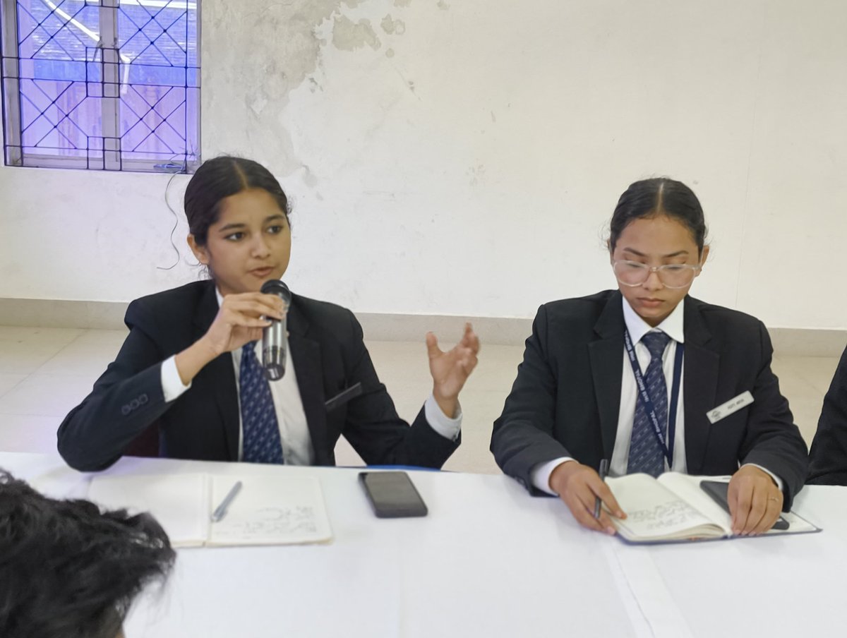 🗣️✨ When two IHMs meet, ideas spark!
Students &amp; faculty of IHM Trivandrum and IHM Bhopal engaged in a lively group discussion—sharing insights &amp; exploring ways to grow together. 🤝📚

#IHMTrivandrum #IHMBhopal #KnowledgeExchange #CollaborativeLearning #FutureHoteliers