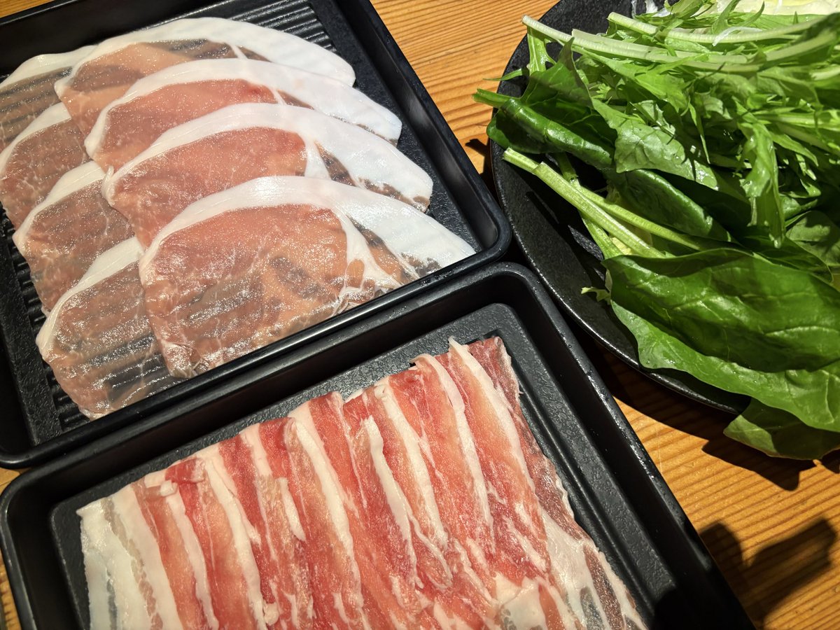 今日は松来未祐嬢の命日なので、みゆみゆの幼なじみの花屋の若ちゃんと一緒に思い出のデニーズでランチし、夜は声優仲間としゃぶしゃぶ食べました。
みゆみゆ、今年もたらふく食べたよ！