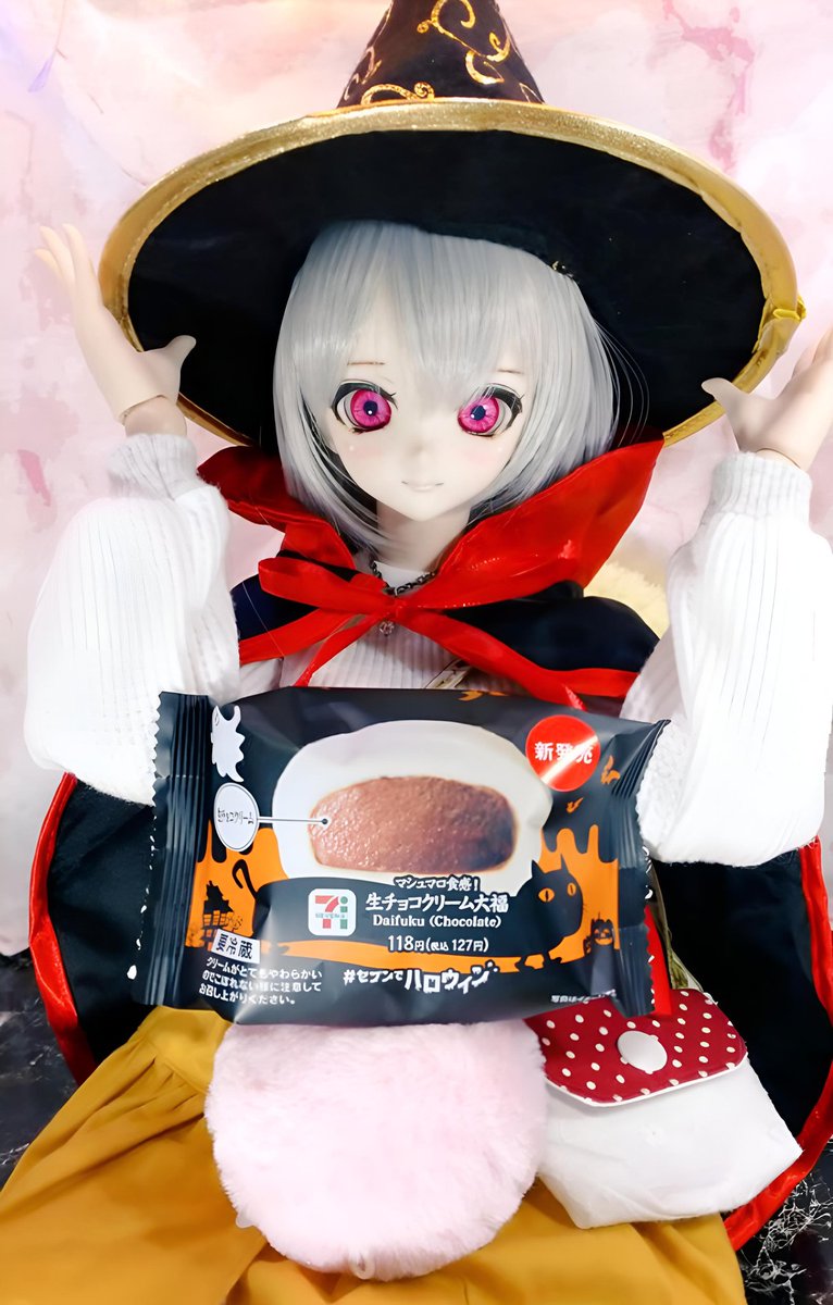 #深夜前のお題予想ドール撮影
お題予想「(笑)」

過去の中でも最古の部類に入ります
ってか、この子ダレ？(笑)