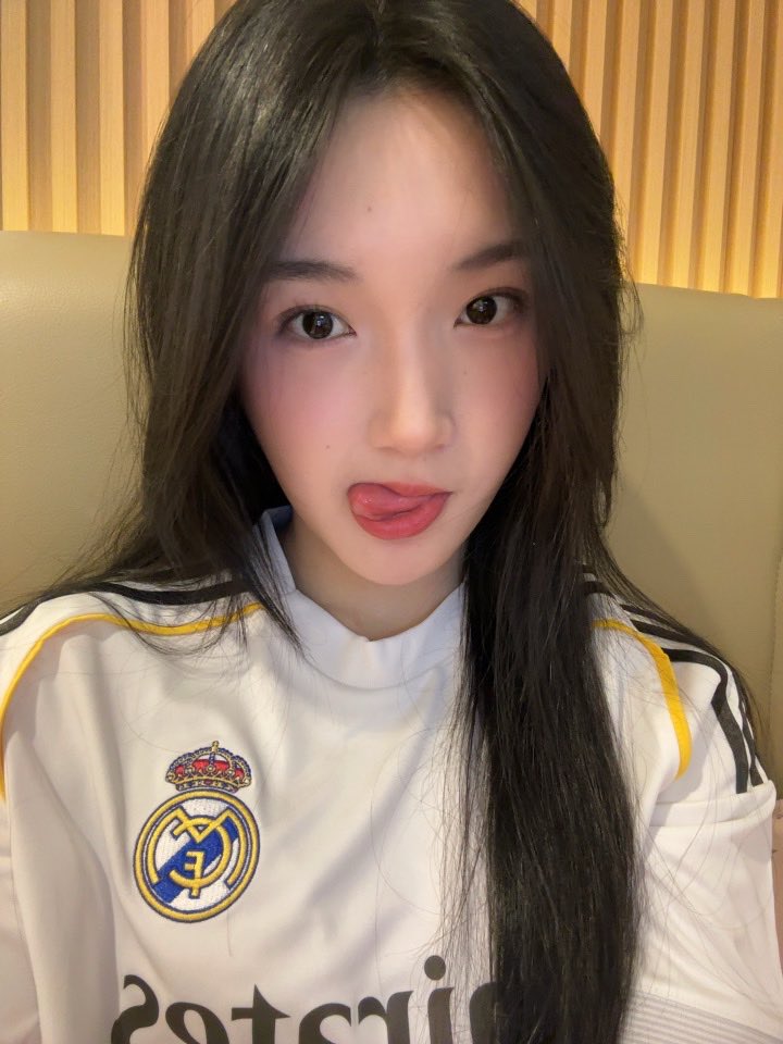 Adeline Wijaya tweet media