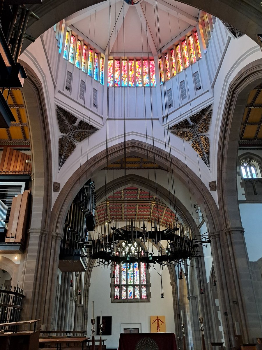 adelej03's tweet image. #Gaia at Blackburn Cathedral ✝️