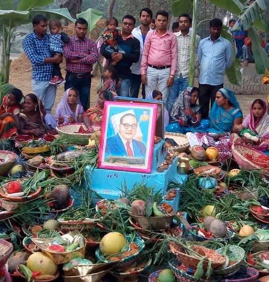 भीम अष्टमी
भीम चौथ
भीमावली
भीमदूज
भीमवर्धन पूजा के बाद पेश है।

भीम छठ पूजा 😂😂