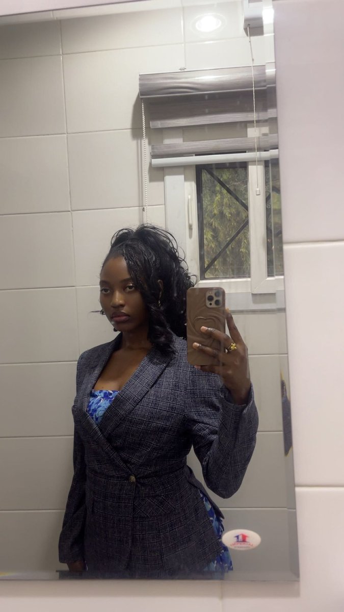dej tweet media