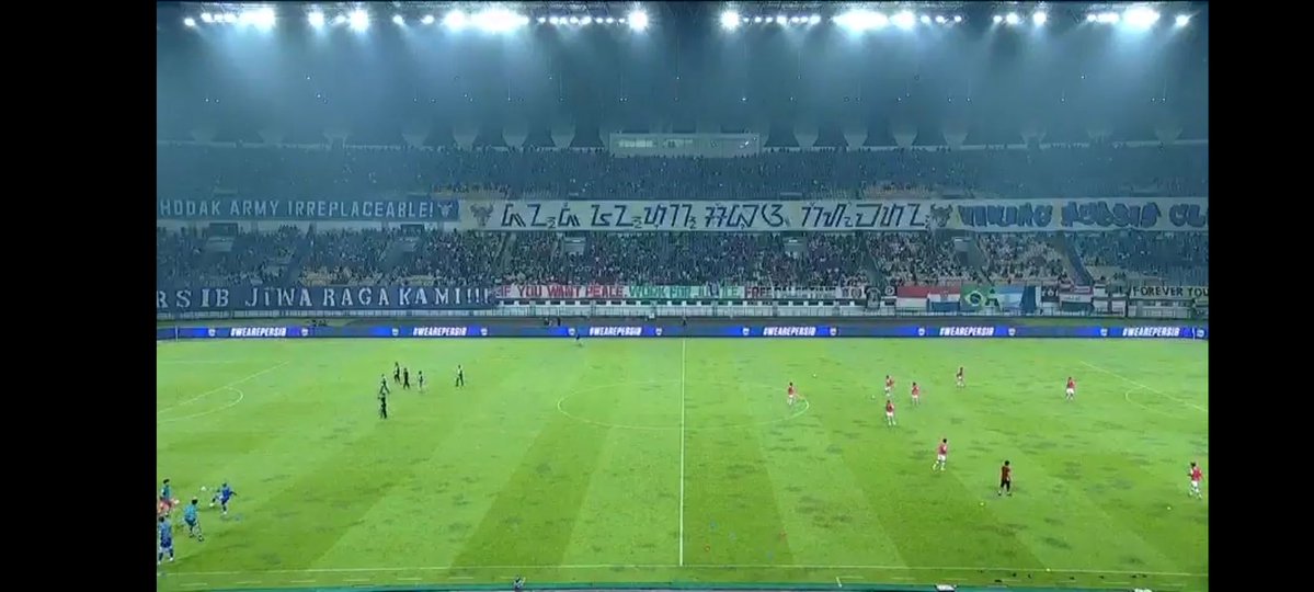 komeng's tweet image. Resep kieu euweuh iklan, euweuh komentator, full suasana stadion