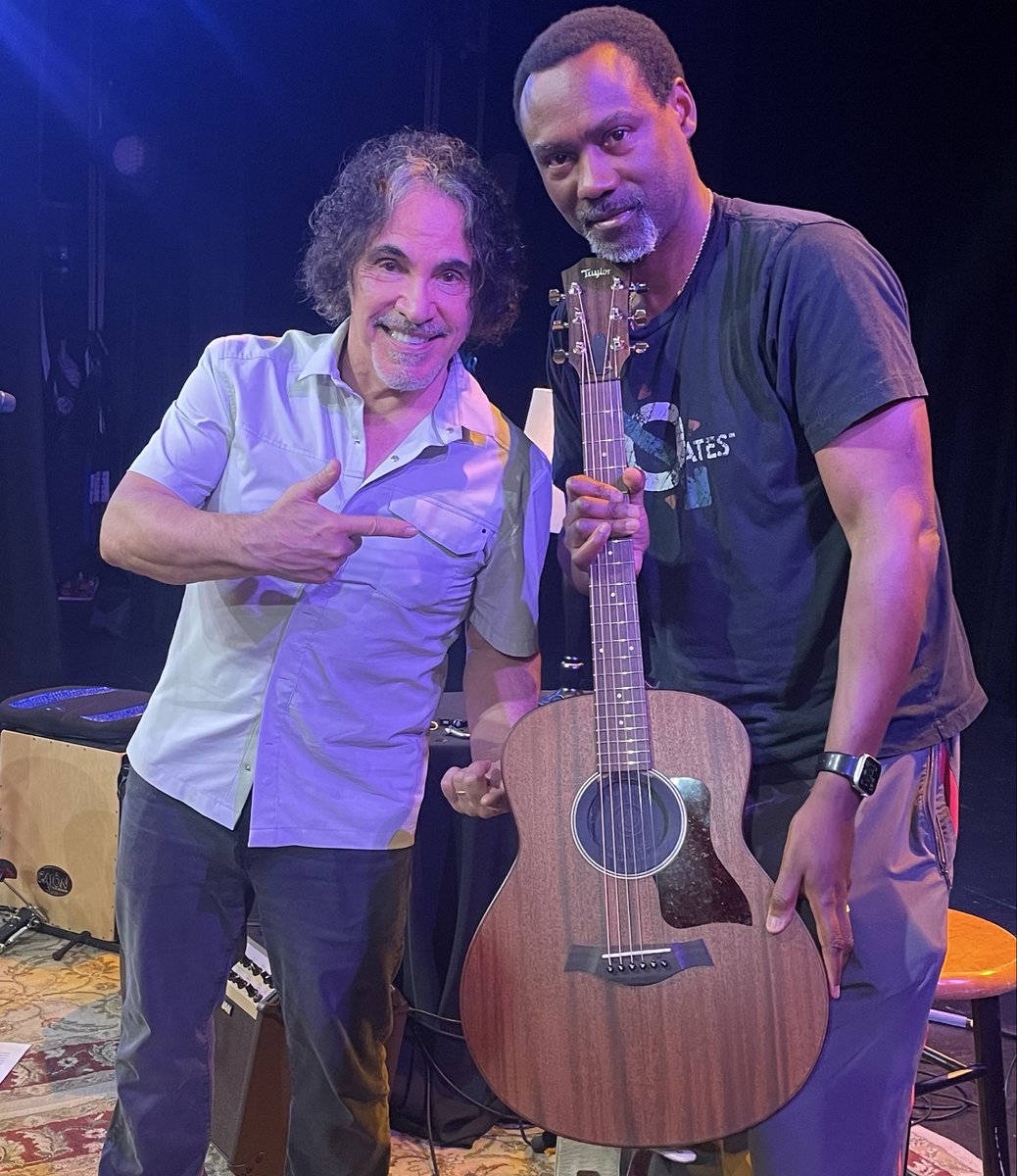 In the final part of my Daryl Hall &amp; John Oates trilogy, we come home to where we began. Music, baseball, love, and life. <a href="/SubstackInc/">Substack</a> 

<a href="/JohnOates/">John Oates</a> <a href="/halloates/">Daryl Hall & John Oates</a> <a href="/realdarylhall/">Daryl Hall</a> @mlb <a href="/RollingStone/">Rolling Stone</a> <a href="/billboard/">billboard</a> <a href="/Phillies/">Philadelphia Phillies</a> <a href="/Cubs/">Chicago Cubs</a> <a href="/espn/">ESPN</a> <a href="/PhillyInquirer/">The Philadelphia Inquirer</a>

Full story ⬇️
tinyurl.com/HallOatesPt3-W…