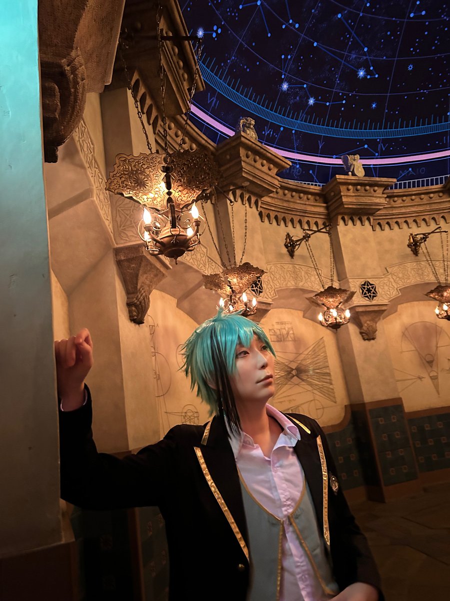 2025年あたいのDハロ終わりました！
初めての2DAYSでハードやったけど楽しかったーー！
初めましてのフォロワーさんや素敵な仮装の方とキャッキャして楽しかったです🥰
感謝🫶🥰
DAY1🦈　DAY2♣️

#Dハロ仮装2025 #Dハロツイステ