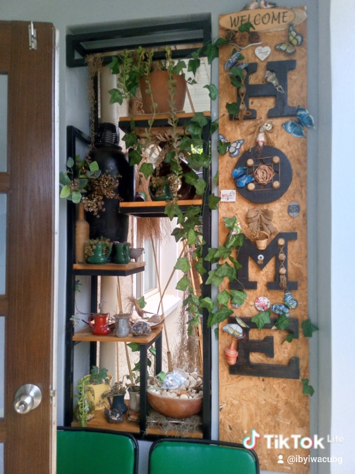 RycpRwanda's tweet photo. Did you know?🌿
What we call waste #bottles, leftover fabric pieces after tailoring can be turned into beautiful carpets & decorations!♻️
Protect the #environment,make the world better,&shine where you are.#be_good,#be_safe
#cityClean
#VisitRwanda @YegoKimisagara
@IbyiwacuGroup https://t.co/h0Yhs0wpA7