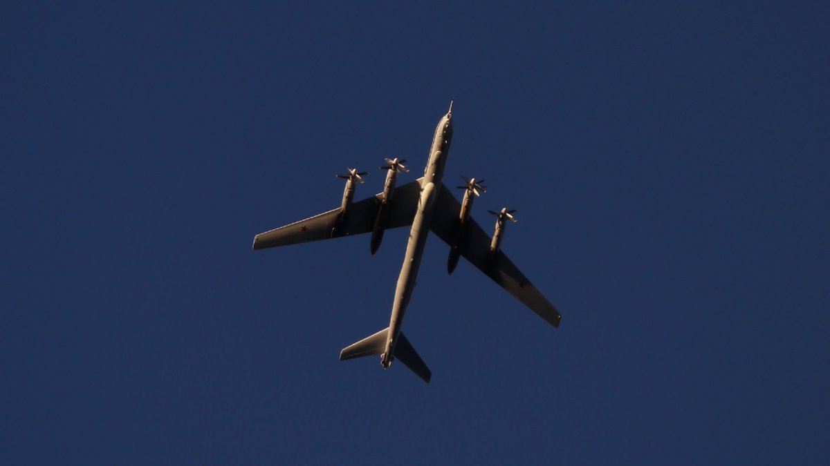 Tu-142MK ASW aircraft.
🗺️~ Severomorsk, Murmansk Region.
📸A. Guryev(Oct. 21).
