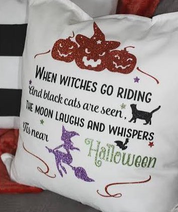 PaxPippa's tweet photo. @NicoleFlockton @Pellington21 @hmmphthis3_0 @marvdory123 @highlandgirl65 @doublegry @silentmoviegirl @mamaque4 @eniledam05 @tara_woolfolk @moonbeam2007 @CaseyMax822 @niewold_monique Happy #GlitterMonday, #GlitterSisters! β¨β¨β¨
Almost #Halloween! πβ¨π§‘β¨π»β¨ https://t.co/aHULyJpMgW