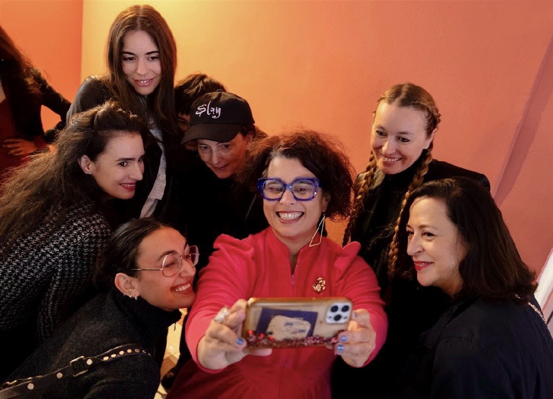 gm 🌞 

bts throwback to Paris 🇫🇷 At <a href="/Danae__io/">DANAE.IO</a> studios for ‘You Were Never Solid’ // co-curated by <a href="/blueshift_now/">Blueshift</a> <a href="/_second_guess/">The Second-Guess</a> 

avec <a href="/MarleneCorbun/">Marlene Corbun</a> <a href="/kikanicolela/">Kika Nicolela</a> <a href="/vinciane_j/">Vinciane Jones</a> <a href="/DianeDrubay/">Diane Drubay</a> <a href="/postanika/">anika meier</a> 💫