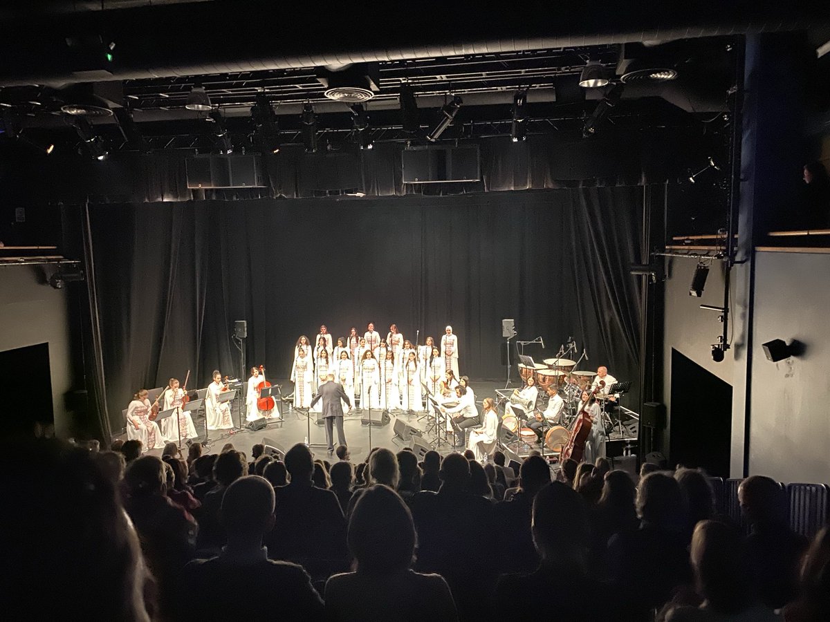 Christmas came early this weekend, in more ways than one, when we had the privilege of recording #DaughtersOfJerusalem for the <a href="/RTEOne/">RTÉ One</a> Christmas Show in the <a href="/rhkopw/">Royal Hospital Kilmainham</a> before their sold out performance at <a href="/PavilionTheatre/">Pavilion Theatre</a>. Shukran.