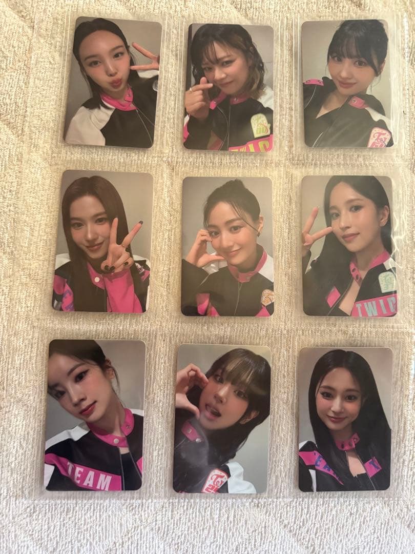 mikh4il__'s tweet photo. WTS LFB TWICE

TWICE 4TH GEN &amp; CIRCUIT24 
- 450 per member set
- prio jeongjihdahtzu TAKER
- FETA, PAYO
- MUST TAKE ALL TO PUSH

t. nayeon jeongyeon momo sana jihyo mina dahyun chaeyoung tzuyu https://t.co/v7wslhSTEx