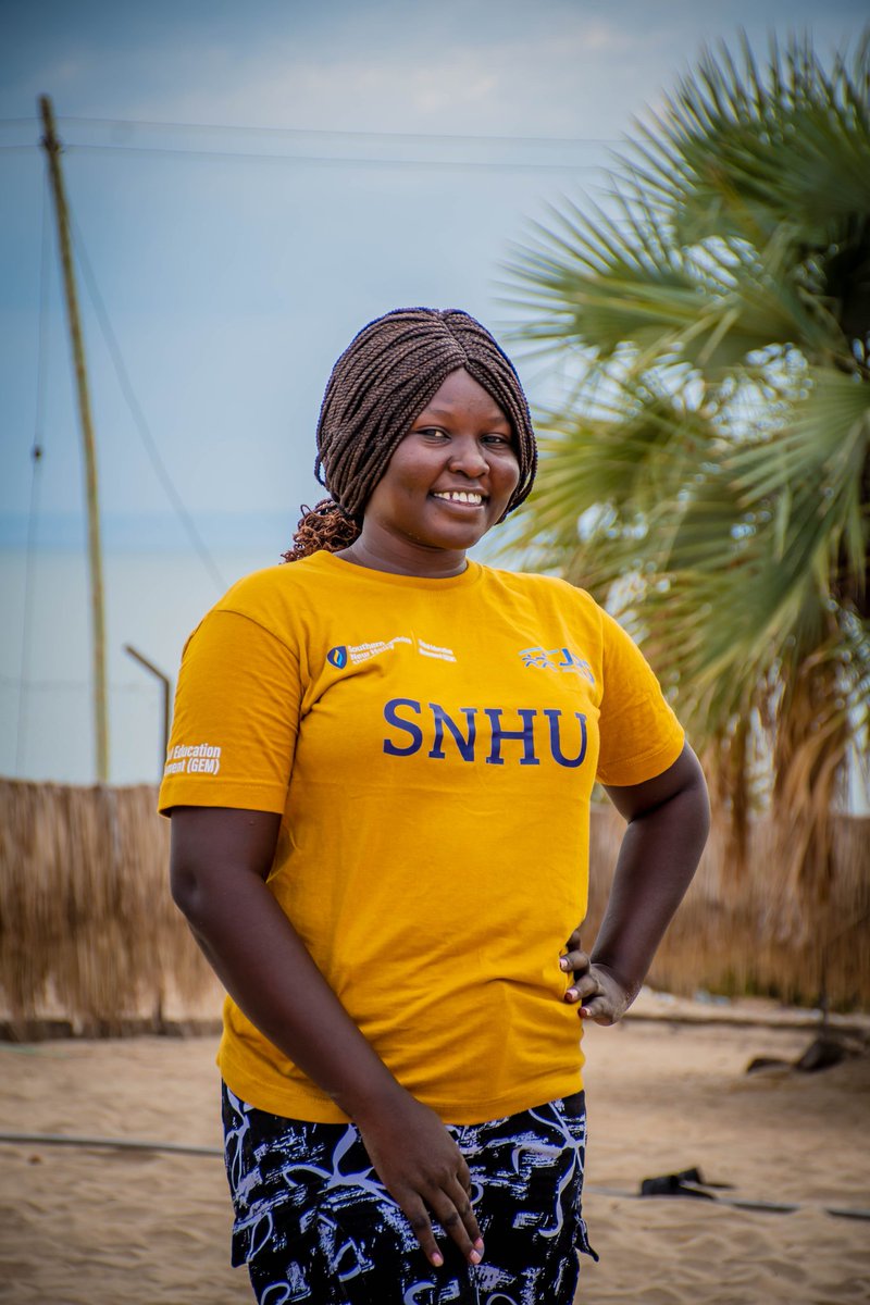 Nasrontitus's tweet photo. Had an amazing team-building day at Eliye Springs, Lake Turkana with SNHU students! 🌊🤝 Great fun, teamwork, and unforgettable memories! #TeamBuilding #LakeTurkana #SNHU https://t.co/mr5NrqRBL4