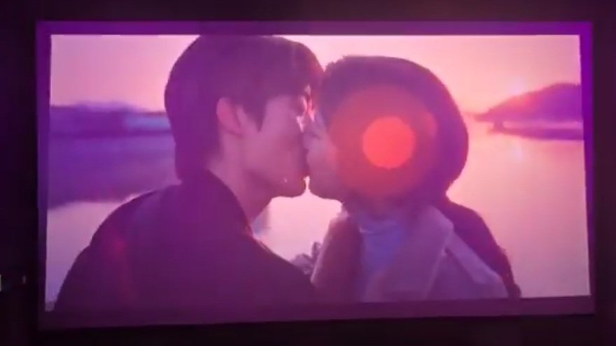 9kyo1953's tweet photo. 내 은호정원 왓다🥺🥺🥺🥺🥺 구교환 로맨스 쭌나 조아.....🫰🏻 https://t.co/mUVrNOvYfG