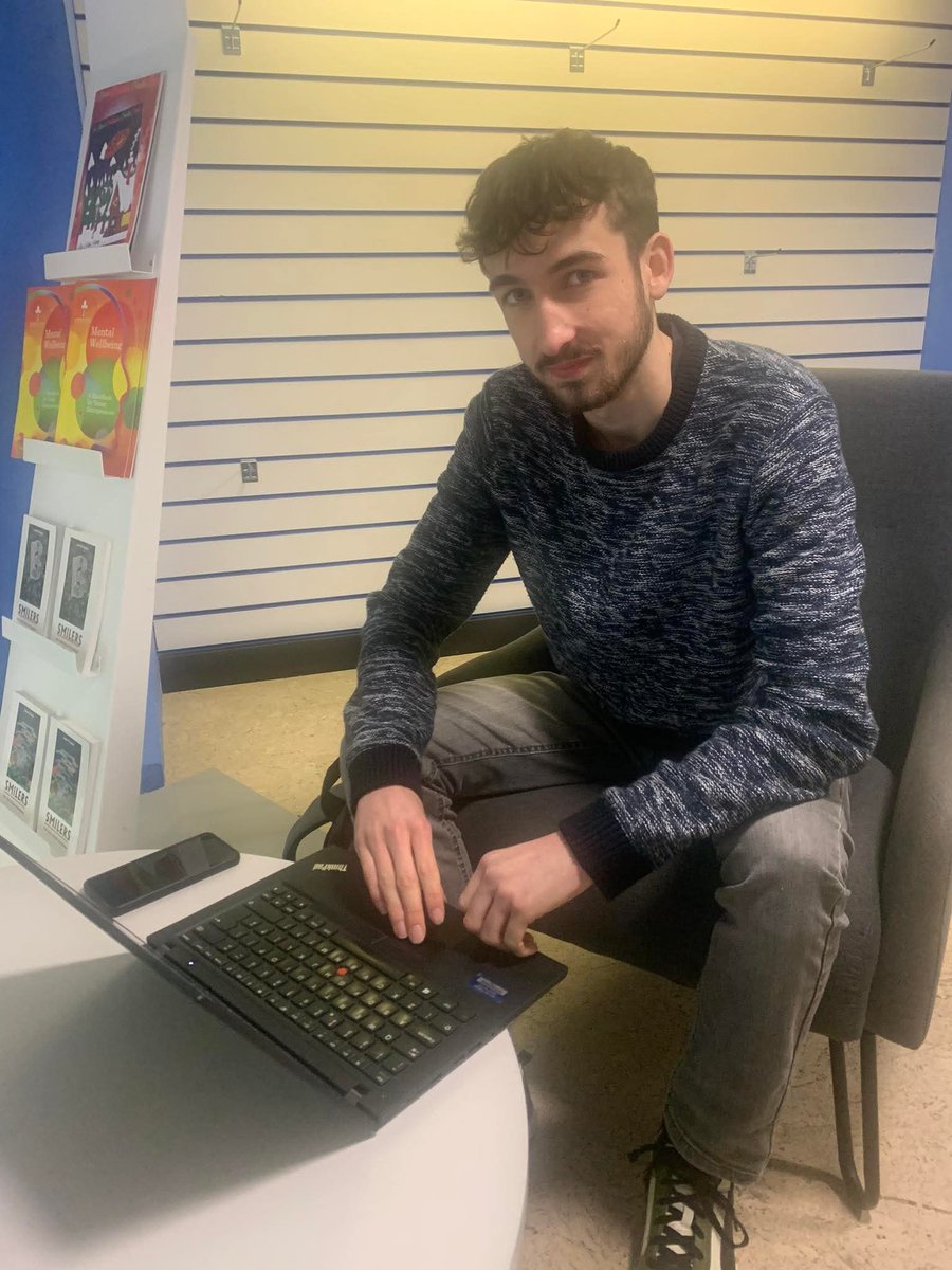 The <a href="/Hullccnews/">Hull City Council</a> youth enterprise team's pop up shop at 23 Paragon St under Hull City Hall is open until 4pm today 

Becca is working with George on his business plan so feel free to come have a little look around the shop

#popupshop #businesssupport 

mc4c.co.uk