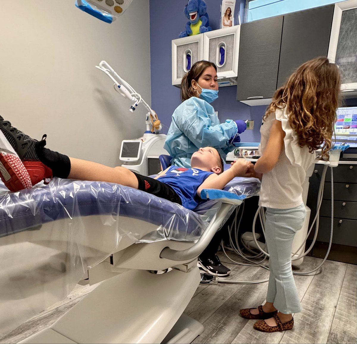 DanModerate's tweet image. Twins….

Always there for each other.

Dentist 🦷 time for both and they hold each other’s hand for support.

So stinking cute