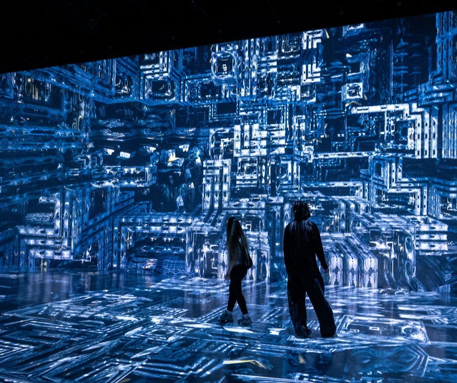 artechouse's tweet photo. Discover the infinite beauty hidden in Fractal Worlds, where math meets imagination and every pattern leads to another universe✨
#ARTECHOUSE #NYC #Houston #Immersive #Art #ImmersiveArt #ImmersiveExperience #ThingsToDo #BucketList https://t.co/nI1Xj7uCii