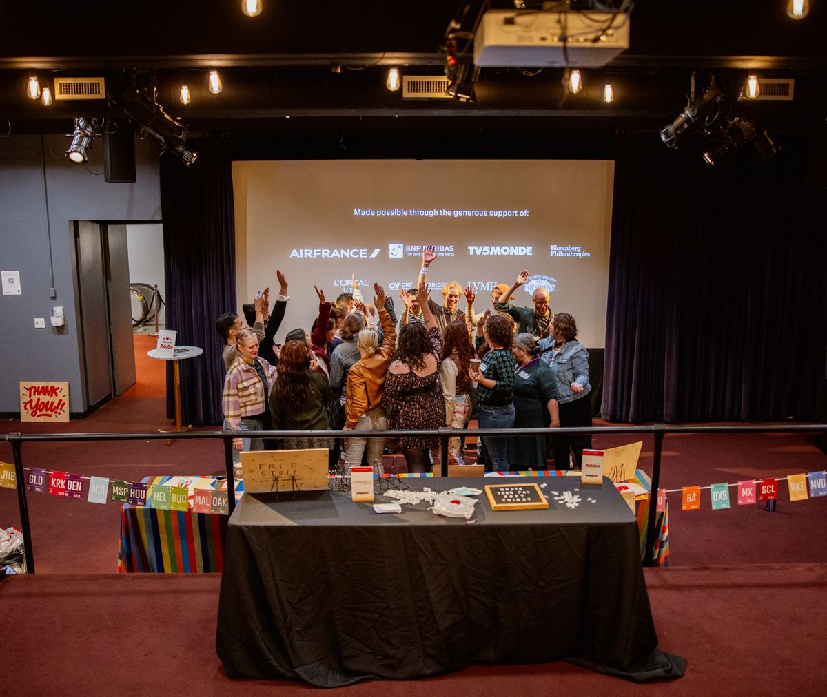 NewYork_CM's tweet image. We love our volunteers! The care and attention they put into our events creates a welcoming space to create genuine connections with other interesting creative people. #CMNYC #CMsoft