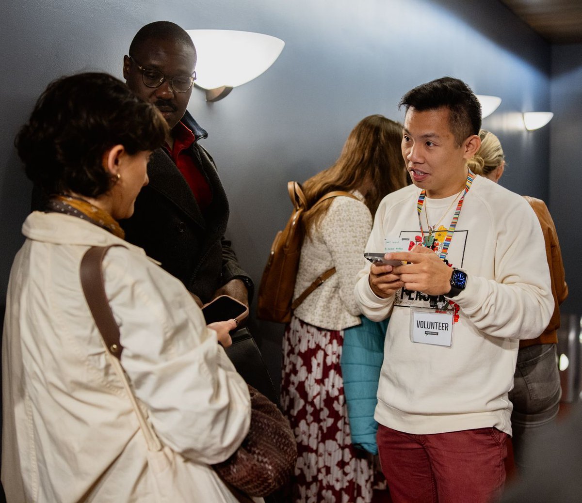 NewYork_CM's tweet image. We love our volunteers! The care and attention they put into our events creates a welcoming space to create genuine connections with other interesting creative people. #CMNYC #CMsoft