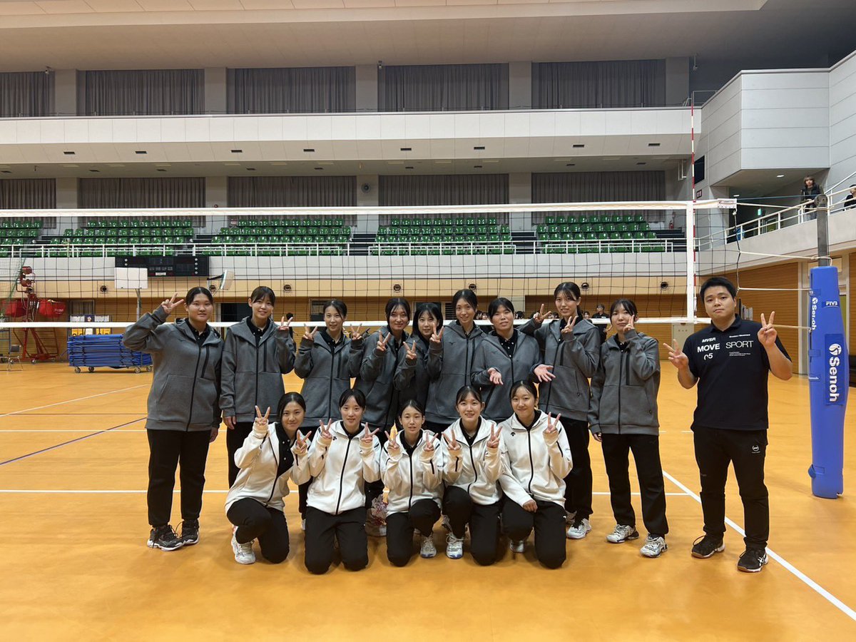 shiseikanvb's tweet photo. 秋季リーグ
3週目〜2日目〜
第3試合目
vs 広島文化学園大学
18-25
25-16
24-26
23-25
1-3  敗戦

結果  5位

個人賞✨️
リベロ賞
江幡 百郁

11月3日に広島大学で入れ替え戦が行われます。1部に残れるよう頑張ります。
応援よろしくお願いします！ https://t.co/kCdmeljadM