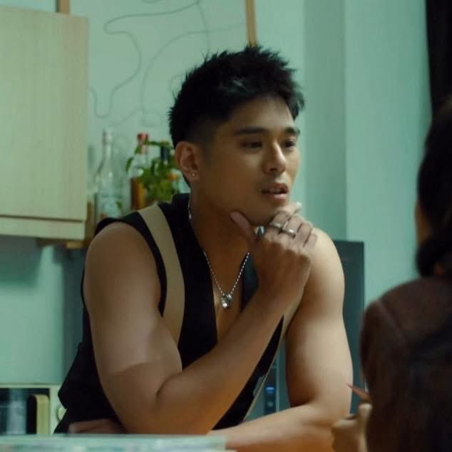 nikowl's tweet photo. Migs Almendras having supporting turns in two crowd favorite, critically acclaimed, LGBT-themed festival films is amazing when you think about it #OpenEndings #Dreamboi https://t.co/kPJOeu6VKL