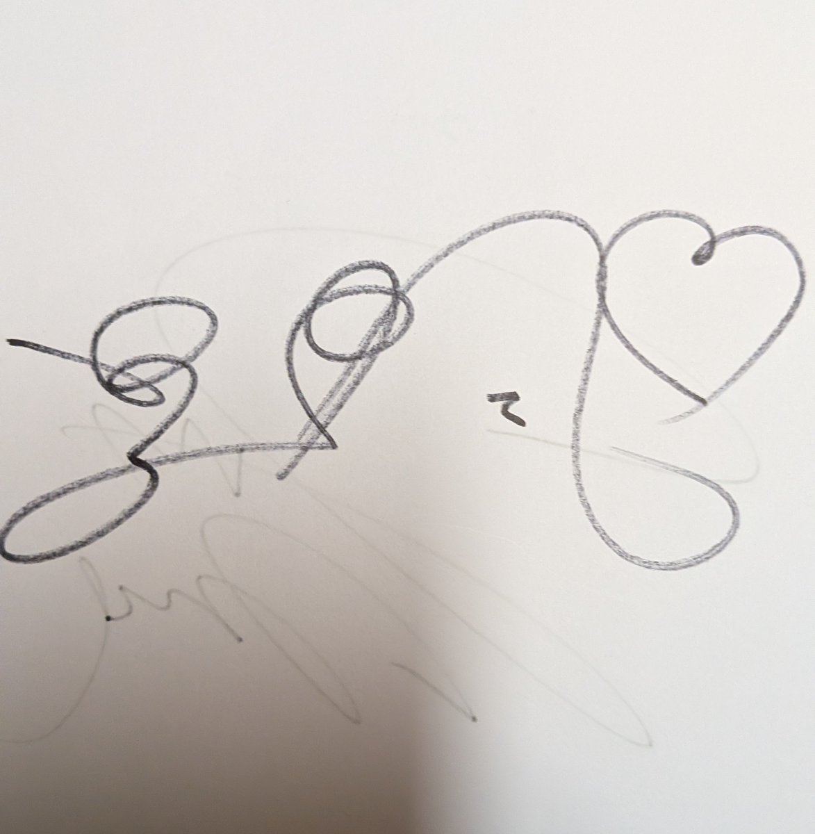 吉岡里帆さん　サインボール 11月8日吉岡里帆さんセカンド写真集オンラインサイン会開催決定！ 抽選