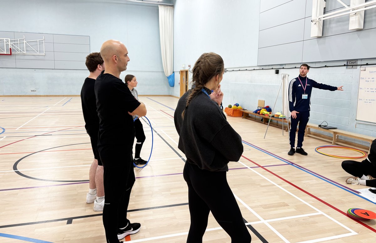 Lincoln College tweet media